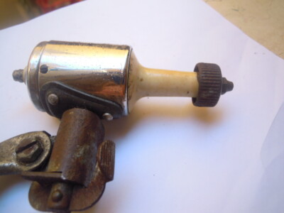 Dynamo Vélo Vintage Années 70 – Fourche Latérale Gauche – Pour Vélo De Course