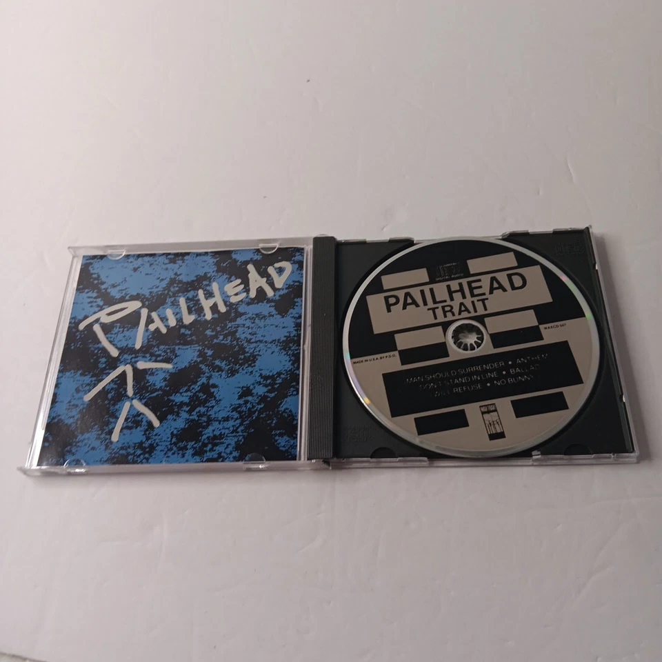 Trait by Pailhead CD (1988) Foto 3 de 4