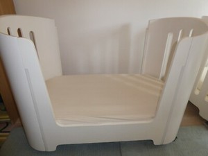 bloom luxo cot