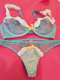 AGENT PROVOCATEUR VINTAGE TURQUOISE JERRY BRA 36A & SIZE MEDIUM THONG UK10 BNWT