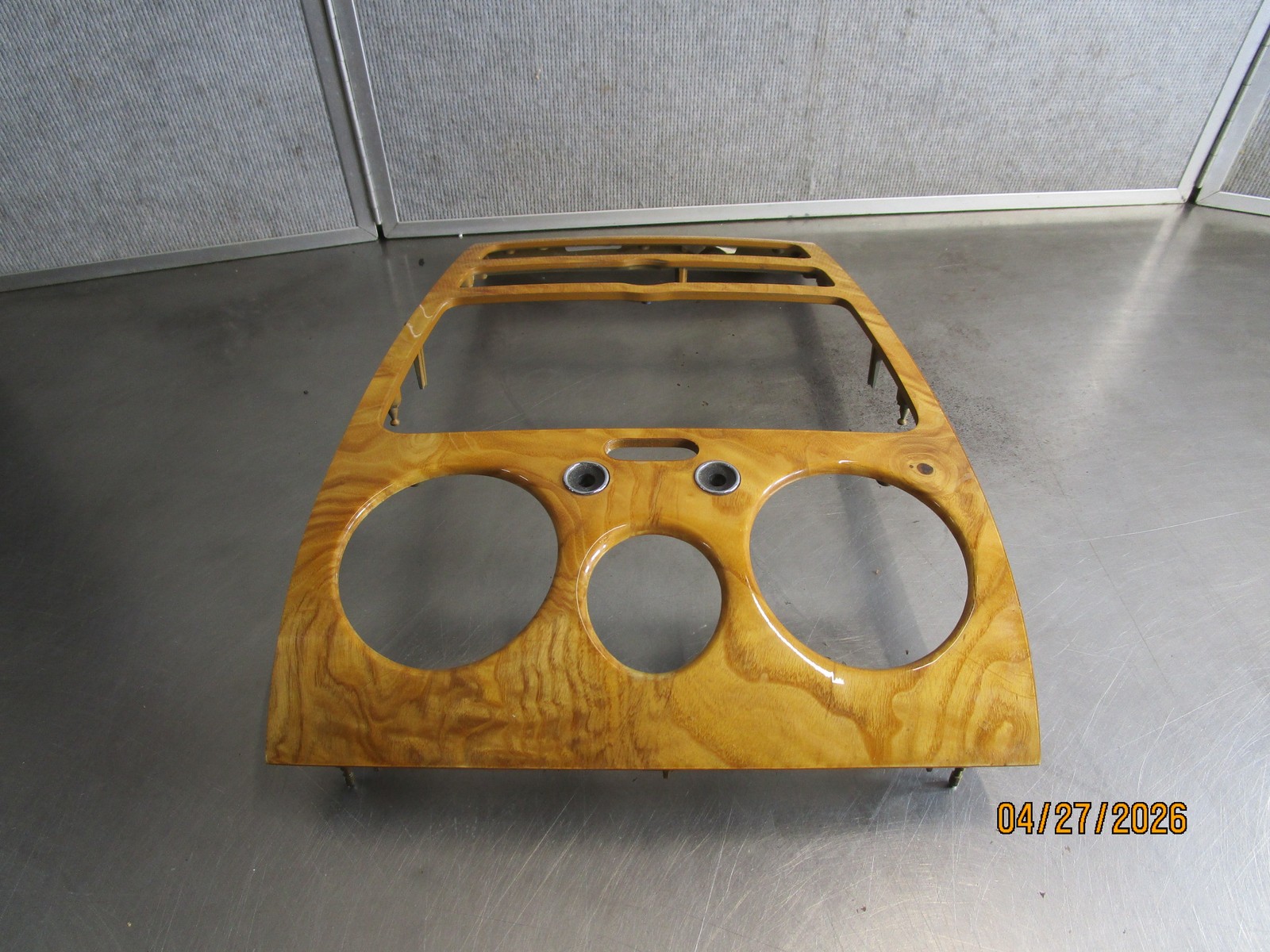 Bentley Continental GT 2003-2012 LEFT Center console