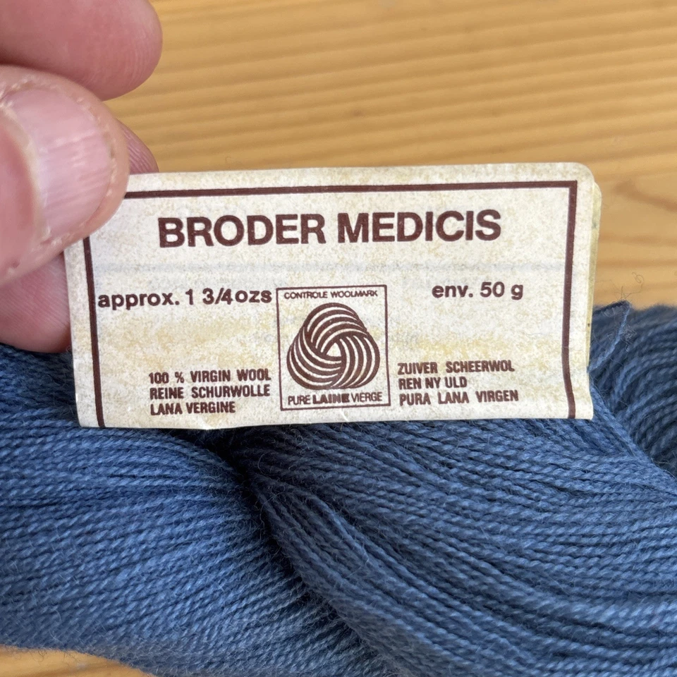 3 HKS VINTAGE DMC BRODER MEDICIS VIRGIN WOOL THREADS: 8930  Antique Blue Lot - Image 2 of 4