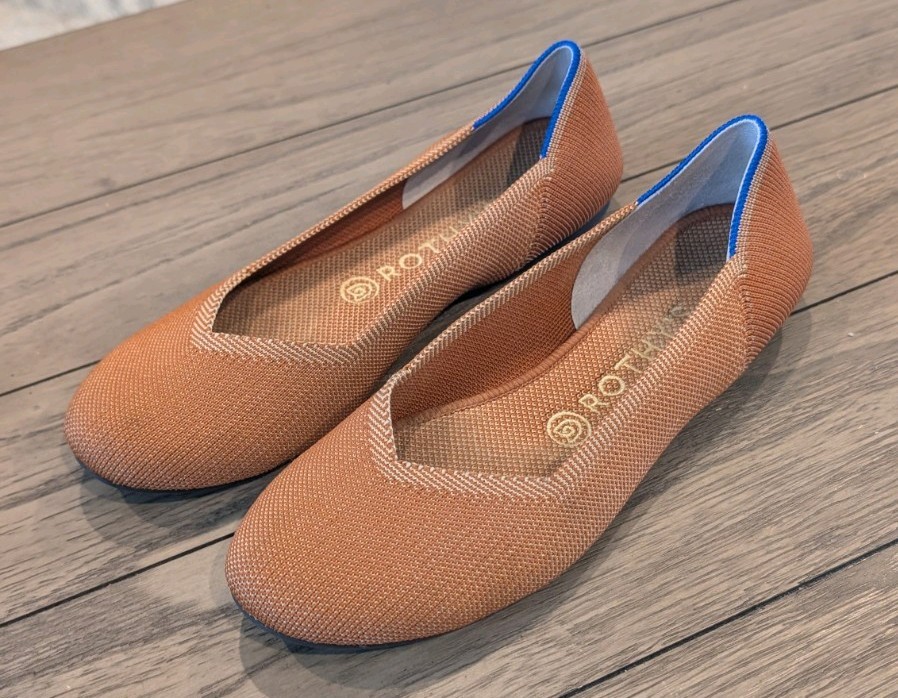 Rothy's Women's Flat Round Toe Ballet Flats Brown Size 8 EUC Slip On Comfort