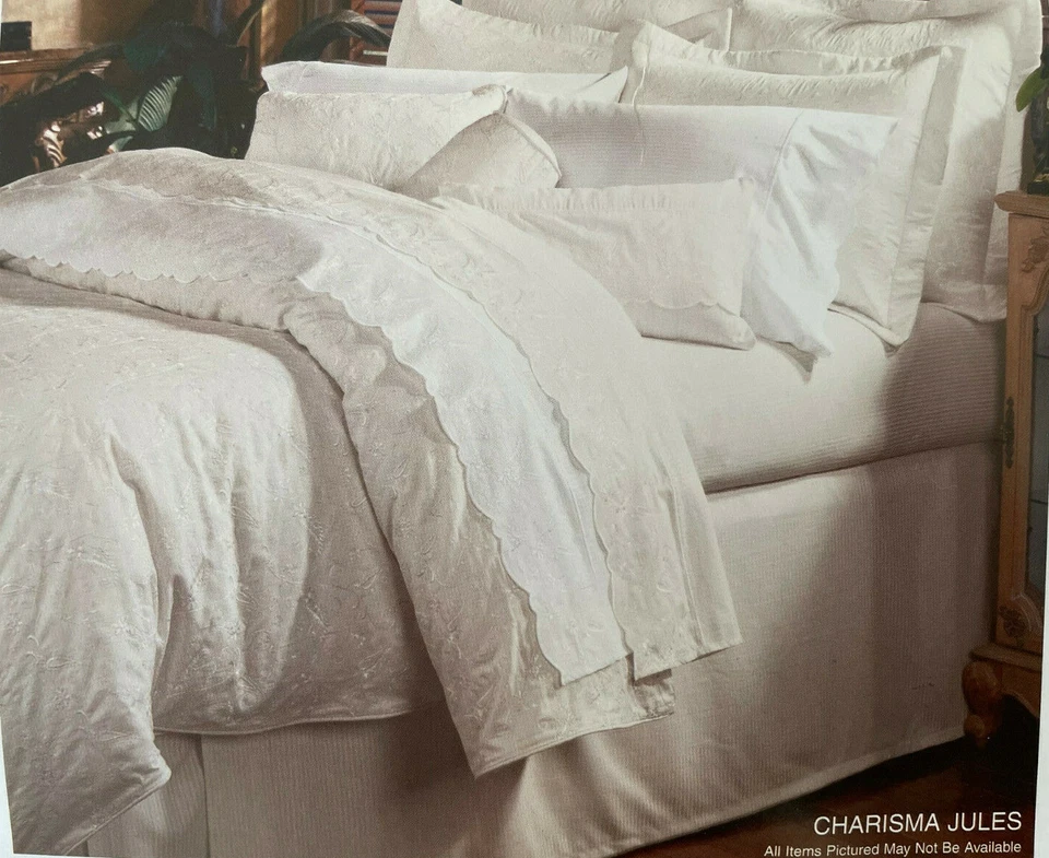 CHARISMA BY FIELDCREST * MADE IN USA *FULLY EMBROIDERED KING DUVET COVER SET - Image 2 of 4