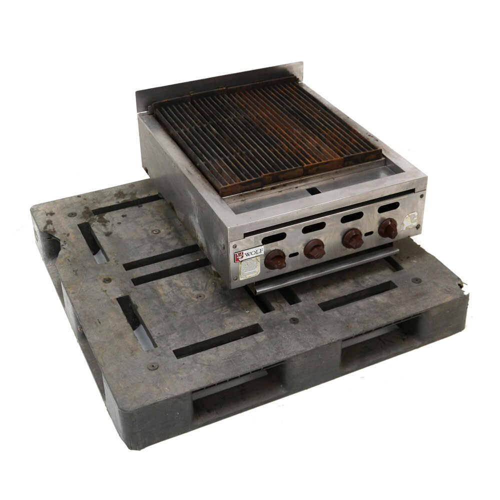 Wolf ACB25101 4Burner Natural Gas Stainless Countertop Charbroiler