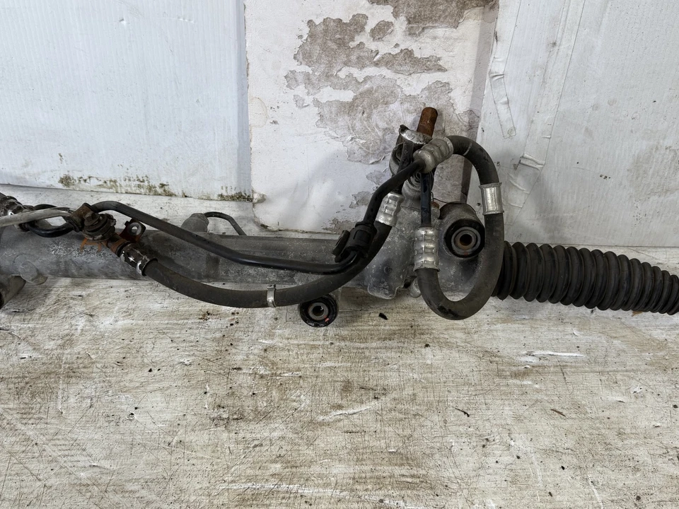 2011-2014 Dodge Charger Power Steering Gear Rack & Pinion P04584572AF OEM. Foto 2 de 4