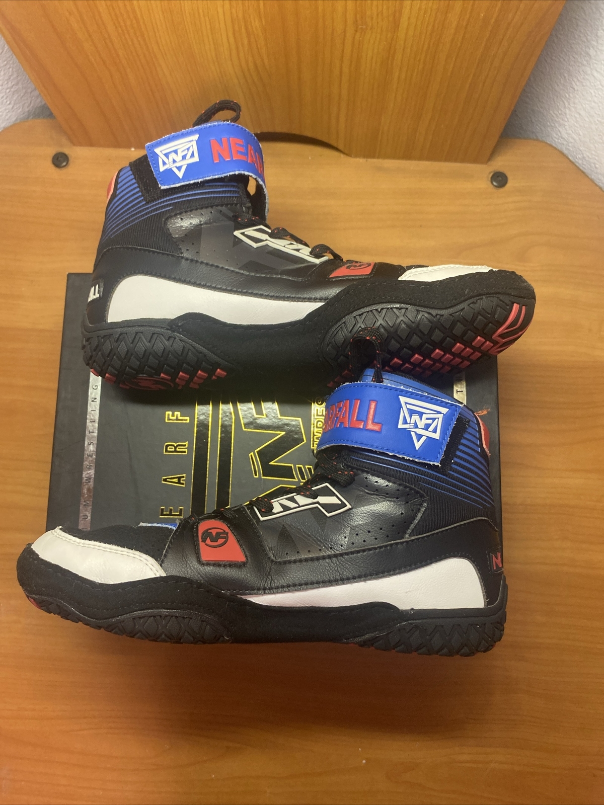 NF "Patriots" Wrestling Shoe