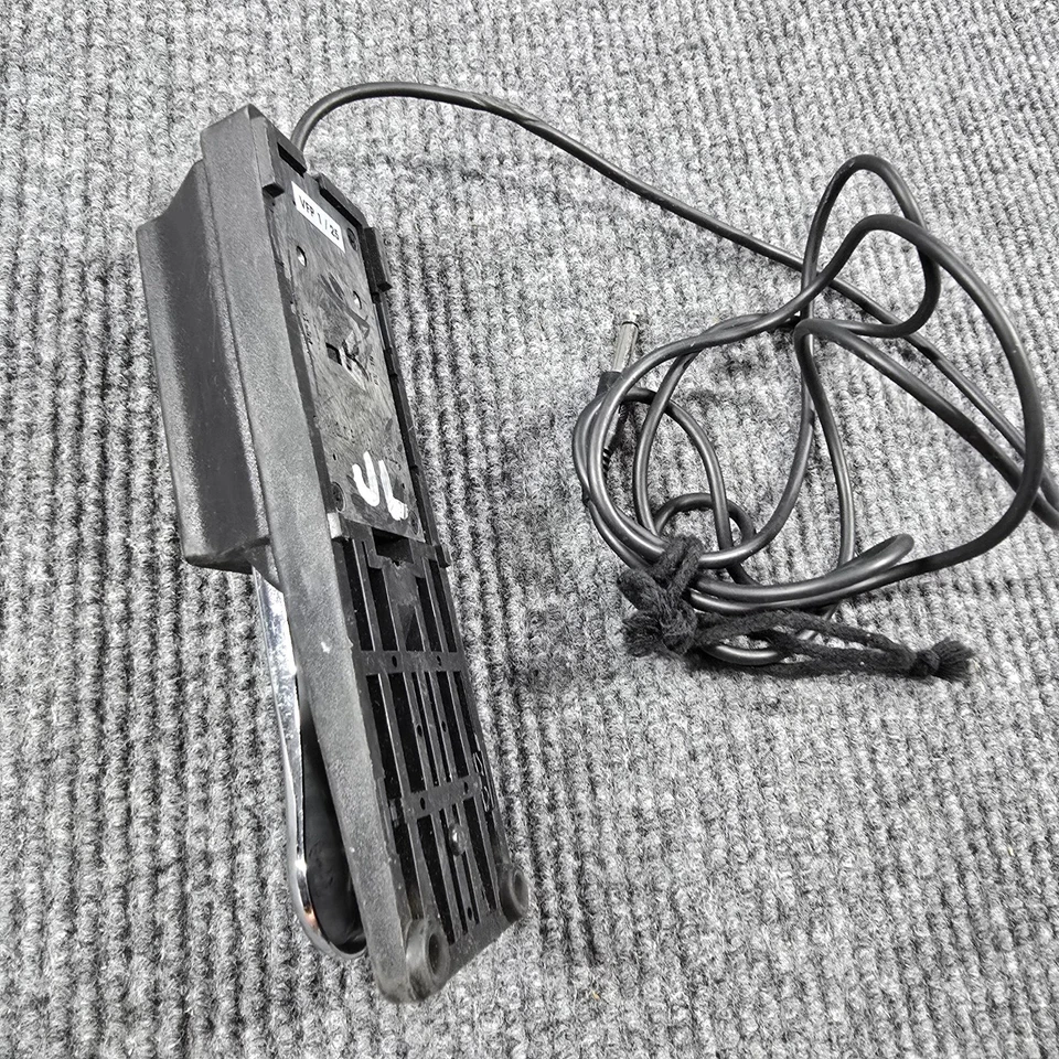 VFP-1-25 Single Piano-Style Sustain Pedal with Polarity Switch Made in Italy - Image 3 of 4