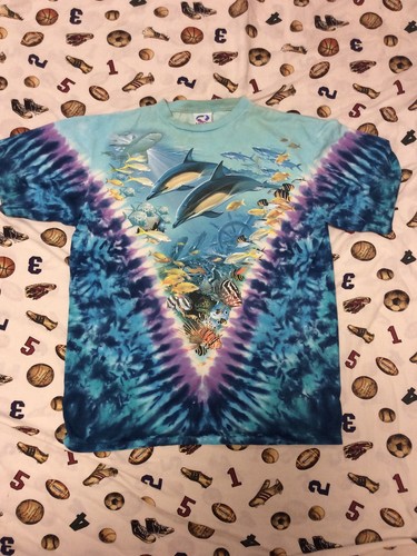 Vtg LIQUID BLUE Ocean Sea Life T-Shirt 
