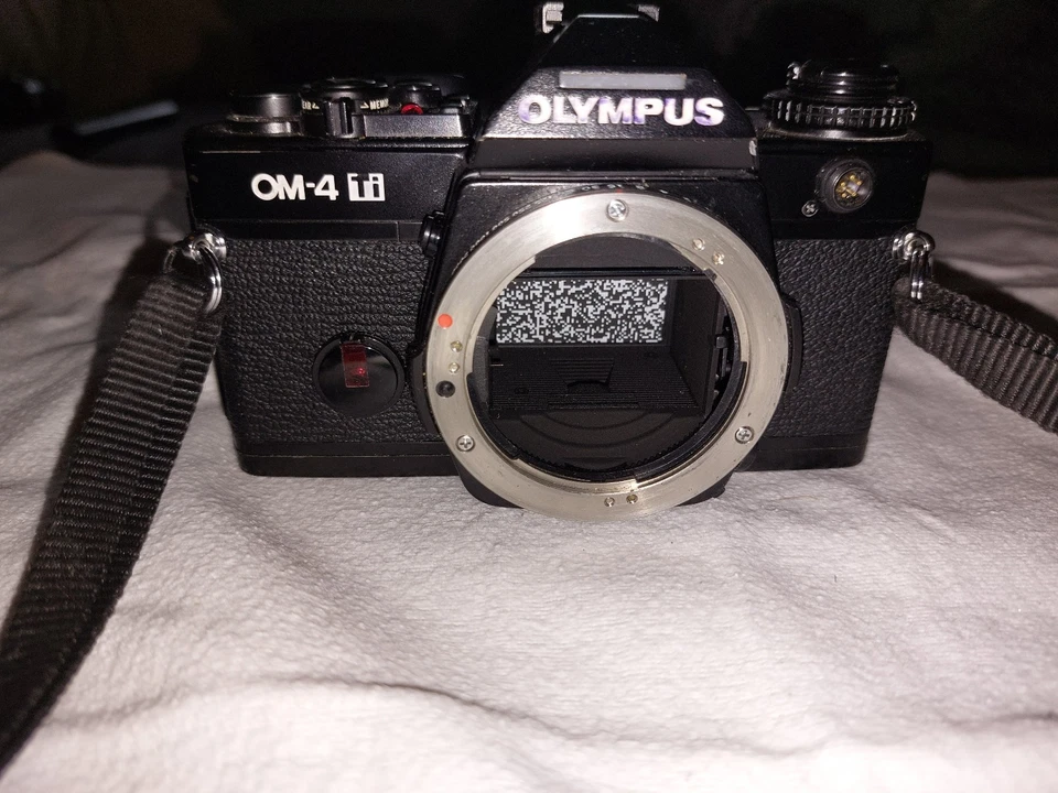 Olympus OM-4 Ti Titan Black - Bild 4 von 4