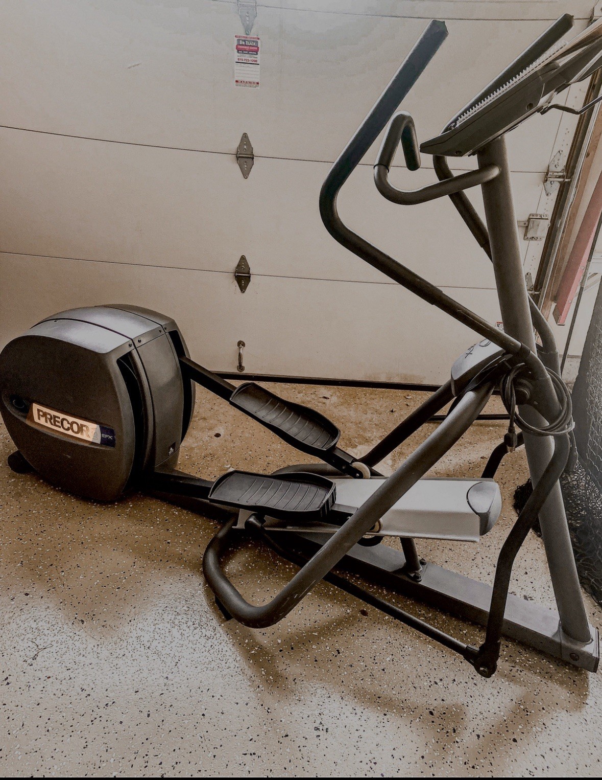 Precor 5.19 Elliptical Trainer Commercial Quality Smooth Quiet Gym Machine