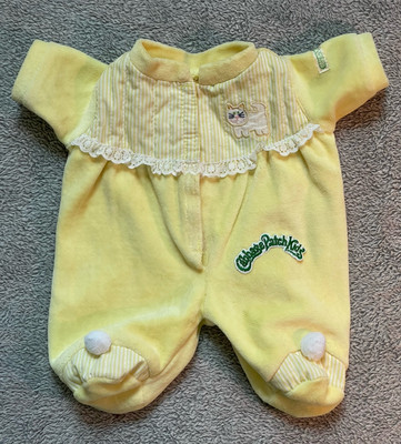 Vintage Cabbage Patch Kid, All In One Anzug mit Kitty Applikation 
