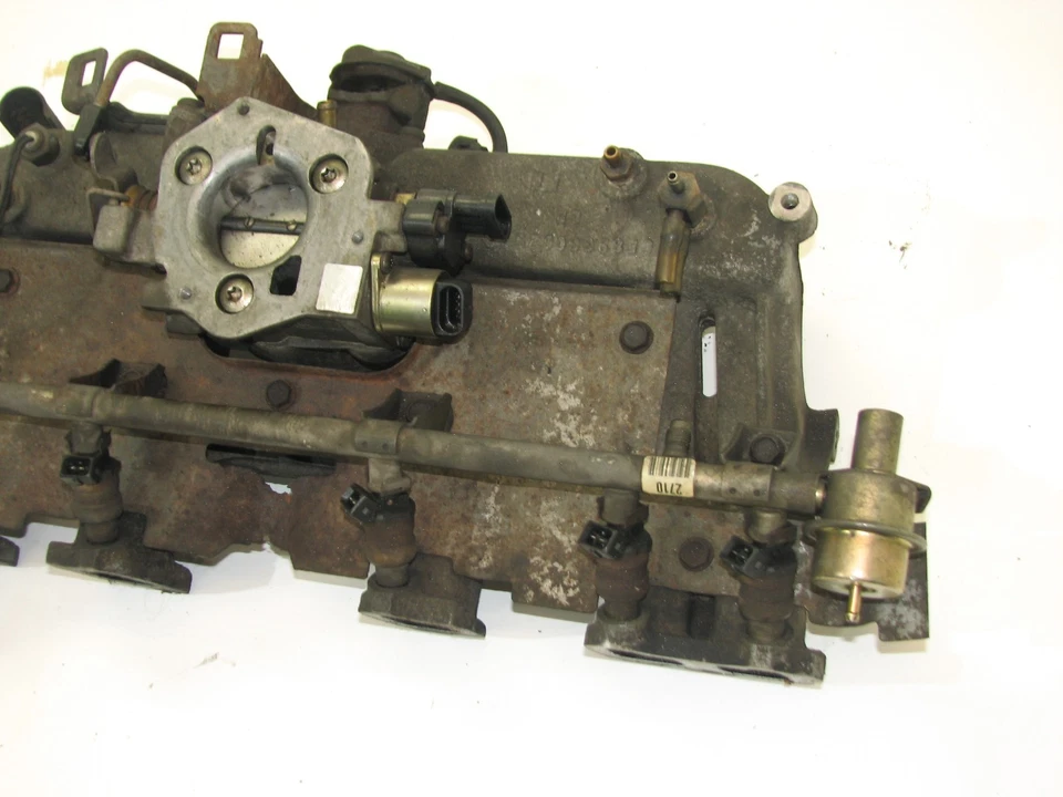 Оригинальный впускной коллектор 4.0 для Jeep Cherokee XJ 87-90 с корпусом дроссельной заслонки топливной рейки - Изображение 4 из 4