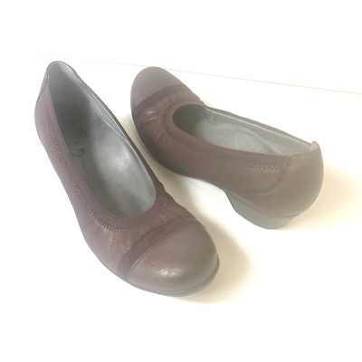 Abeo Biosystem Burgundy Leather Stretch Slip On Low Heel Women 7M Comfort Casual