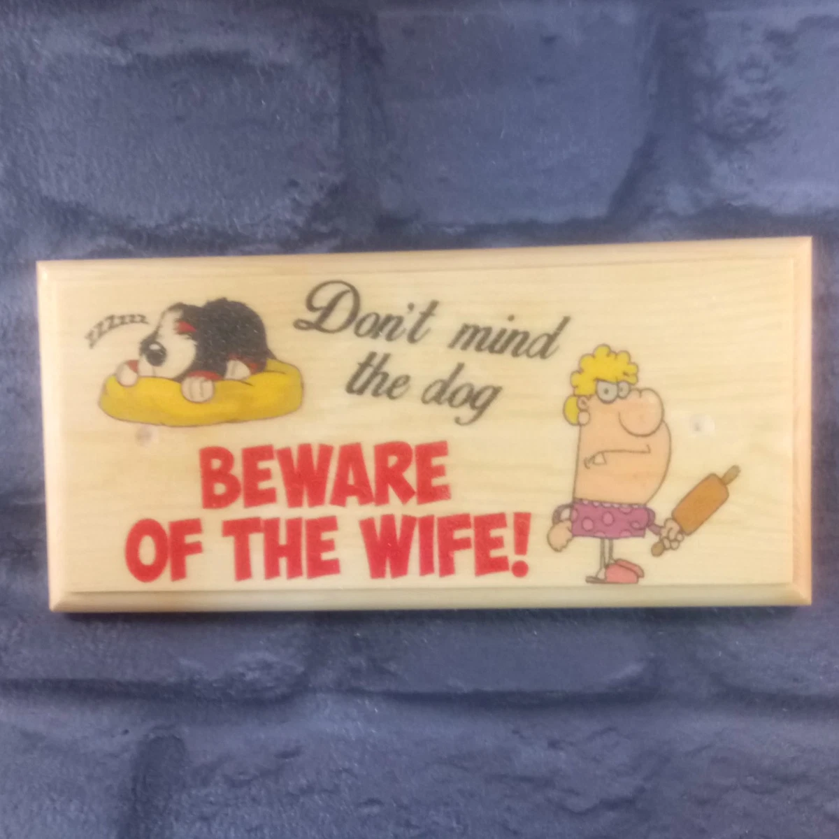 Funny shut the gate signs 2025