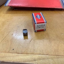 BRIGGS & STRATTON# 221514 - NOS, OEM TUBE CLA...