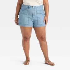 NWT Universal Thread Size 17 High-Rise Slim Hip Relaxed Leg Utility Denim Shorts