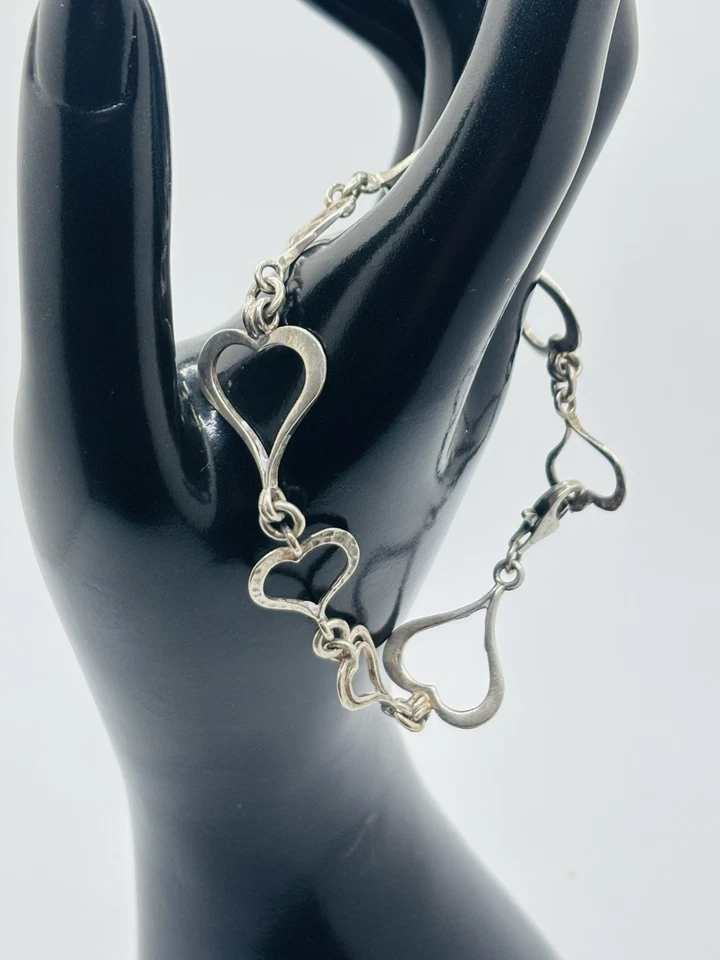 "Brazalete de eslabones de corazón abierto con textura de plata esterlina Spread Love retirado Silpada 7""" Foto 3 de 4