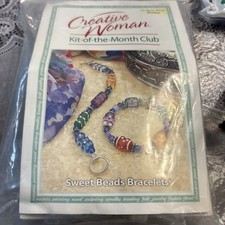 NEW Annie s Creative Woman Sweet Beads Bracelet Craft Kit CWC19