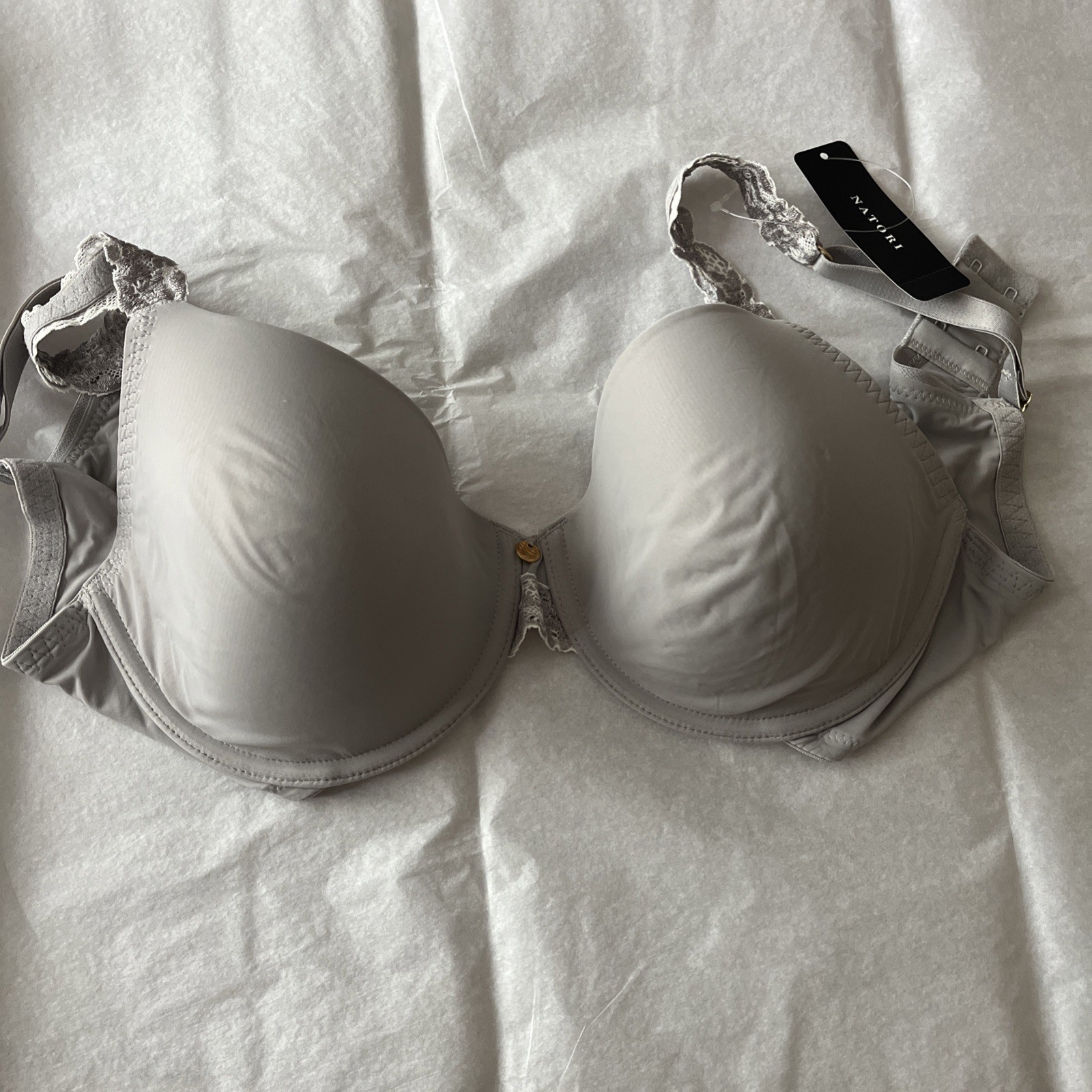 NWT Light Gray Natori Bra 32 DD Lace Trim Underwire Adjustable Straps