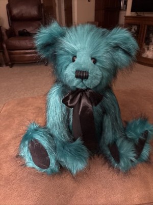 Charlie Bears Wizard. 2022. CB 228003O. 100% Plush. Green & Black. All Tags. 18 