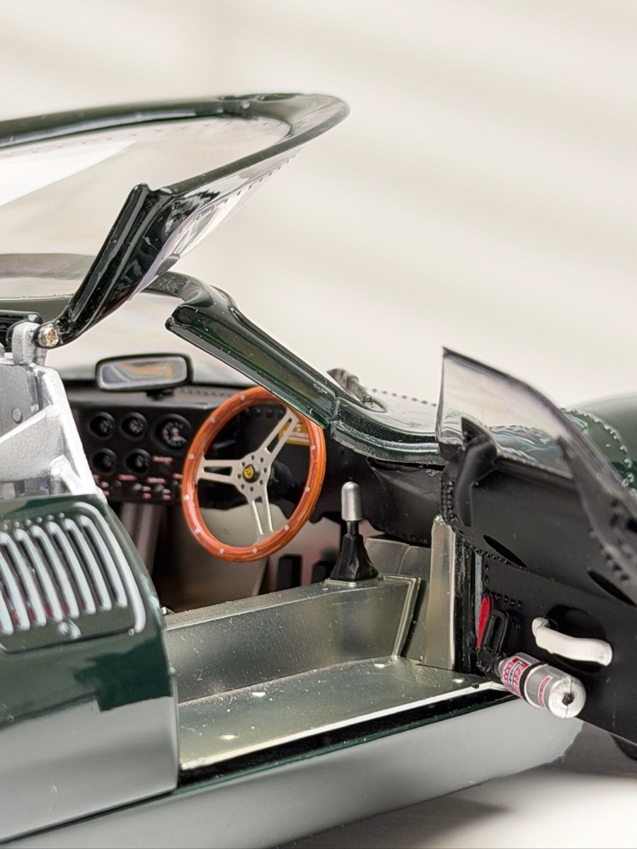 Jaguar XJ 13 (Dark Green) [AUTOart] 1:18 scale | eBay