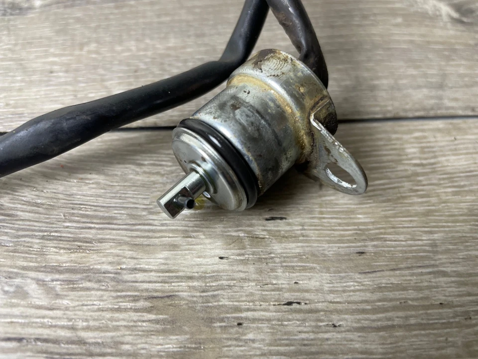 2009-2012 Honda CRF450R Gear Change Switch Position Sensor 35759-MEN-A31 Foto 2 de 4