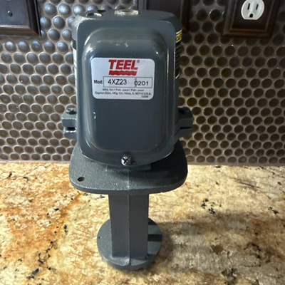 #ad NOS Teel 4XZ27 0201 1 8HP 230 460V 3Ph Oil Cooling Pump Motor $275.00