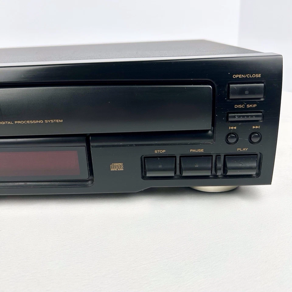 TEAC PD-D1200 CD Player 5-Disc Changer 1997 Tested Works - Image 2 of 4