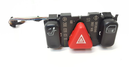 Mercedes Benz W208 ZV Schalter Warnblinker Warnblinklicht - 2088200310