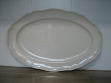 Ancien Plat de service ovale faience blanche Villeroy & Boch 45 cm