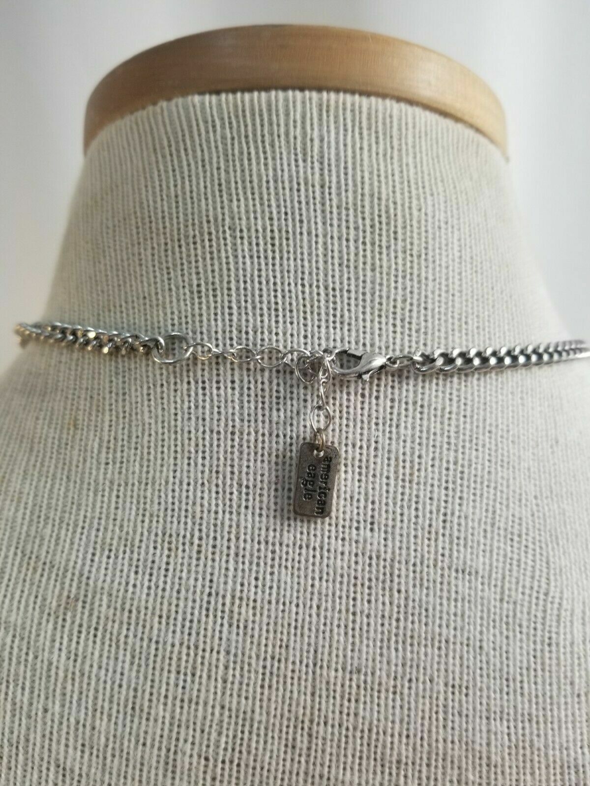 AMERICAN EAGLE Signed Silvertone Statement Neckla… - image 5