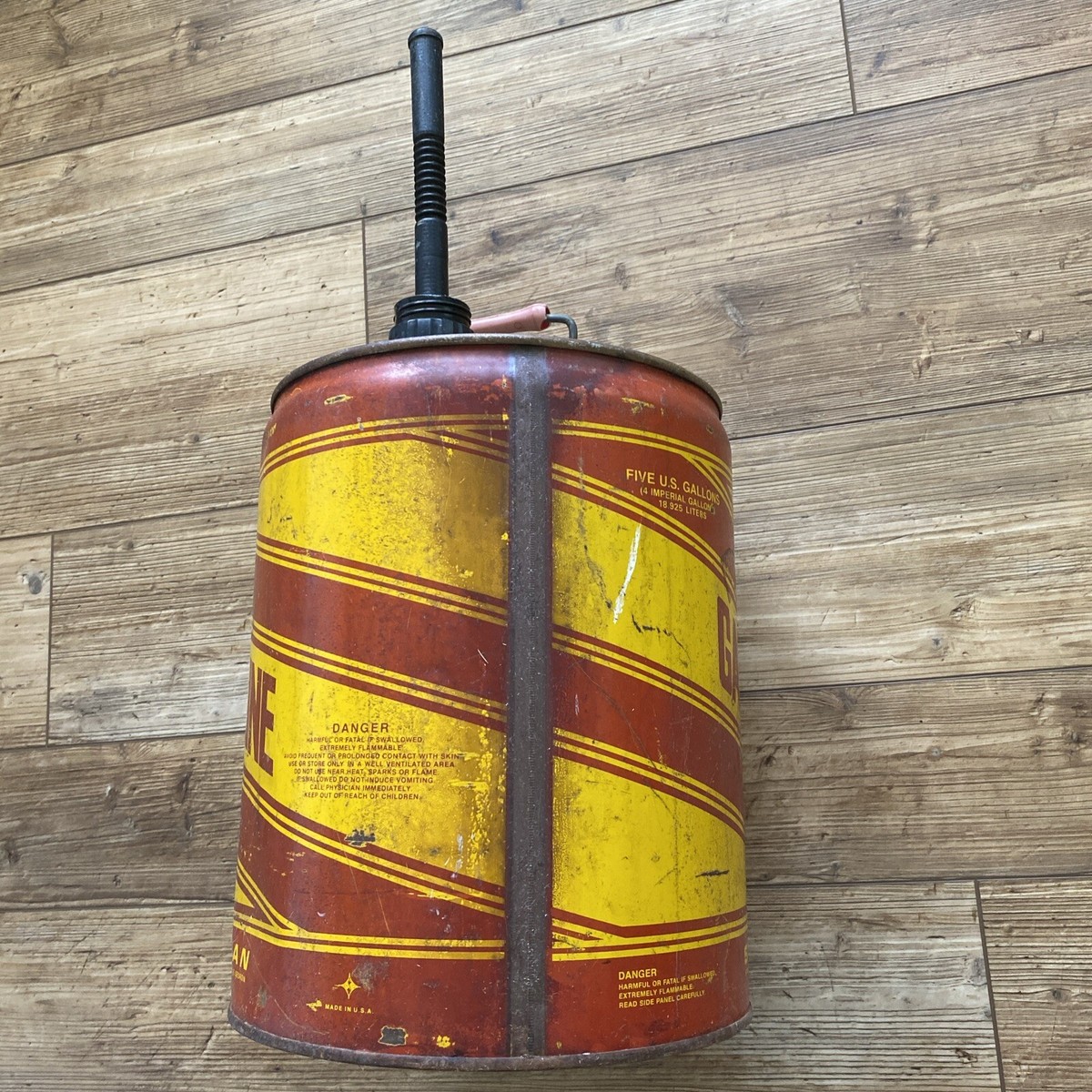 StanCan 5 Gallon Gas Can Vintage With Nozzle & Handle USED | eBay