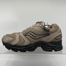 Brand New Saucony ProGrid Triumph 4 Greige Brown Sneaker S70758-2 Men’s Size 9