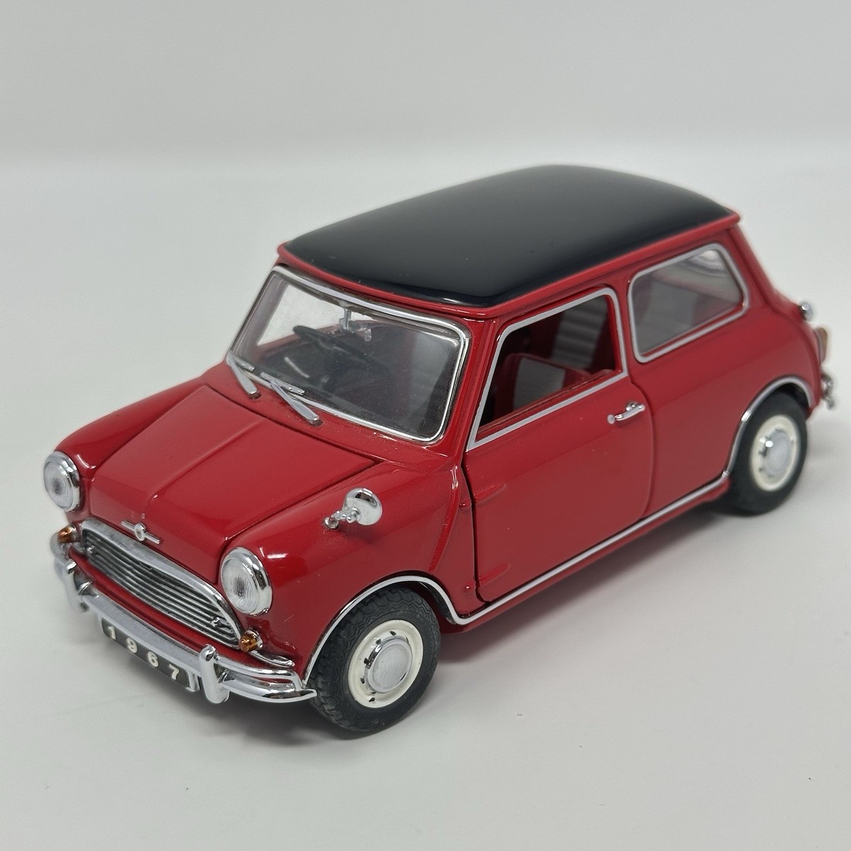 Franklin Mint 1967 Morris Mini Cooper S 1/24 Scale Model Car | eBay