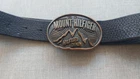 The belt is interesting Mount-Hilfiger