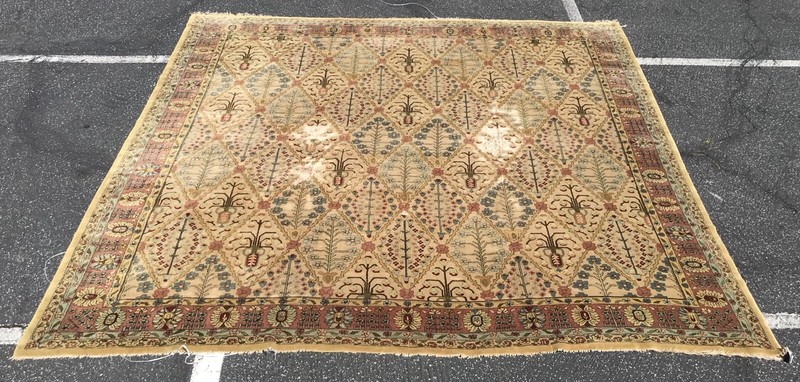 AUSTRIAN HOOKED RUG