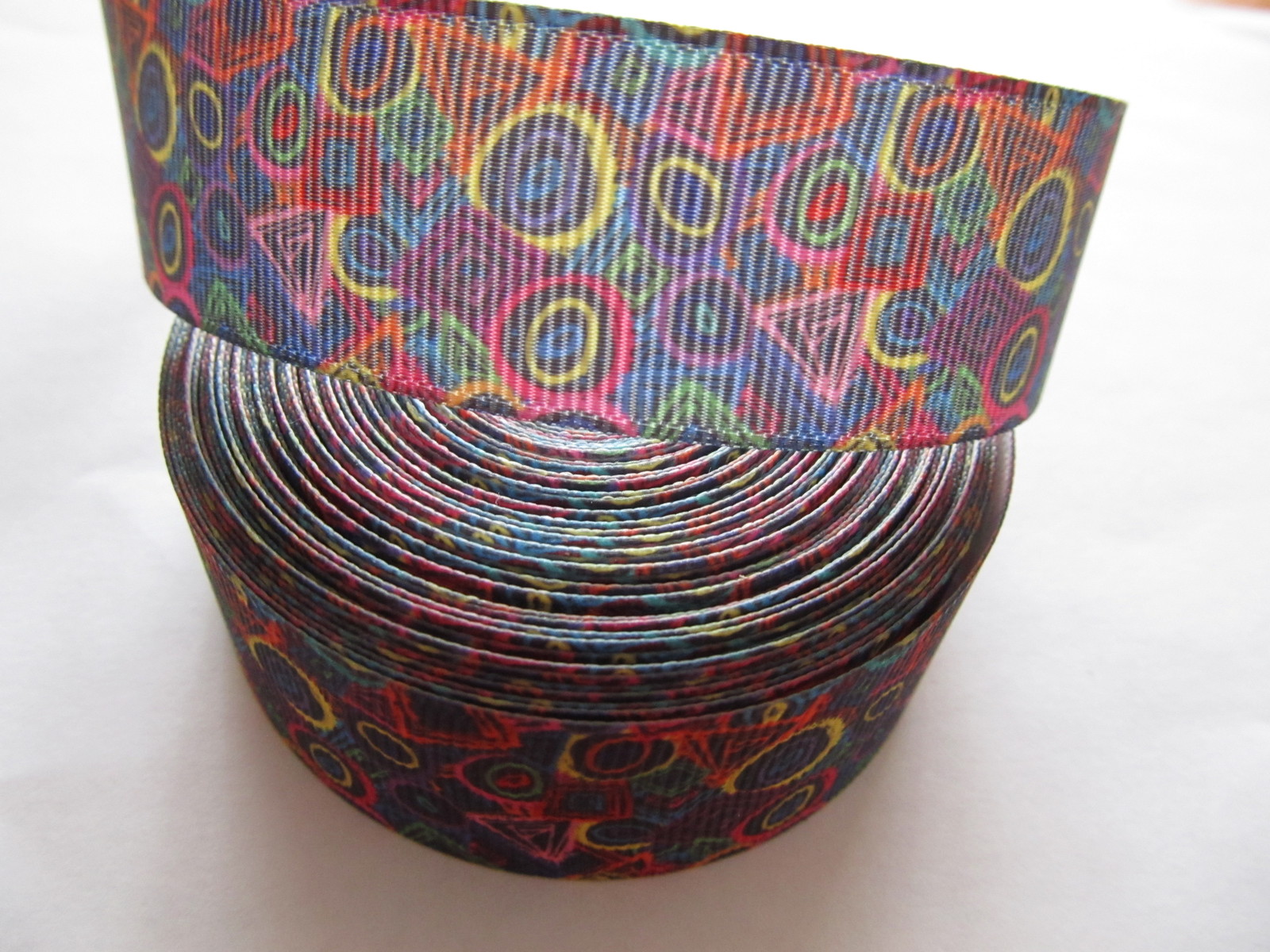 Triangle Shape Ribbons Grosgrain Circle Triangle Shape Ribbon 1