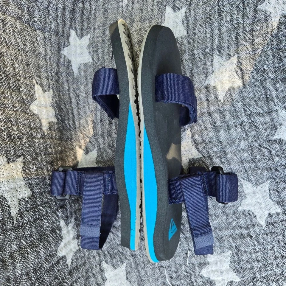 Sandalia QUICKSILVER Mono Enjaulado Correas Ajustables Azul Big Boy 3 En muy buen estado Foto 3 de 4