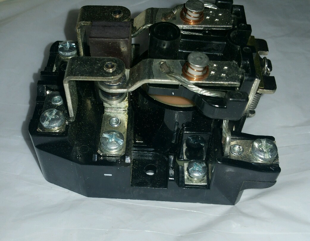 Picture 2 of 3