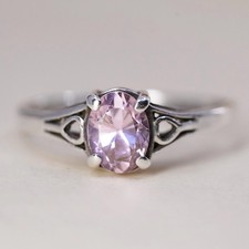 Size 7.5, Vintage sterling 925 silver stackable ring with pink crystal