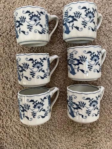 Set of 6 Blue Danube Japan 3.25 Inch Cups / Mugs Free Shipping