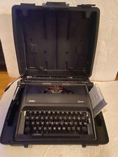 Royal Epoch Manual Portable Typewriter w/Hard Case, Black, 3 NEW RIBBONS thumbnail