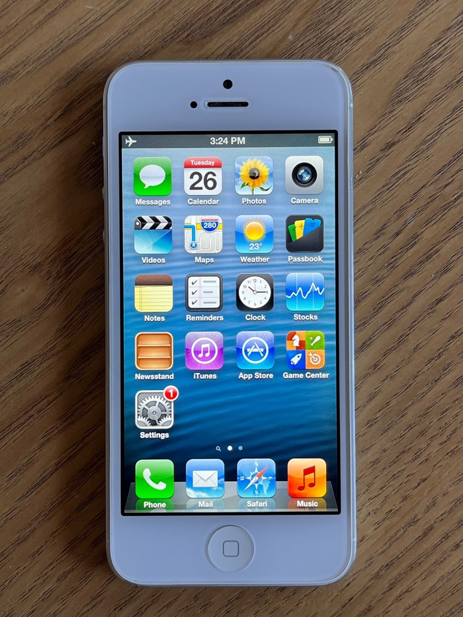 Apple iPhone 5 - 16GB - White & Silver (Unlocked) A1429 (GSM) (AU