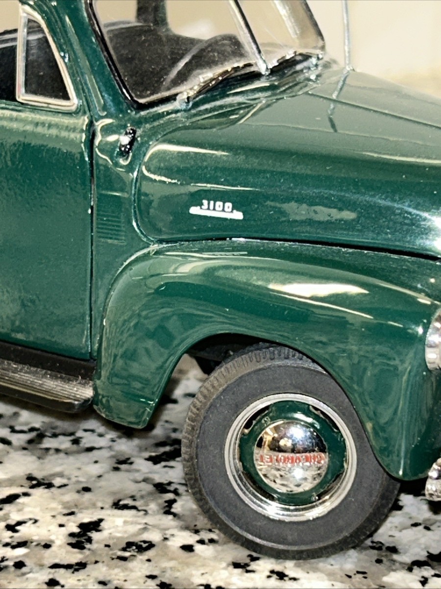 Danbury Mint 1953 Chevrolet 3100 Half Ton Pickup Truck – 1:24 Die