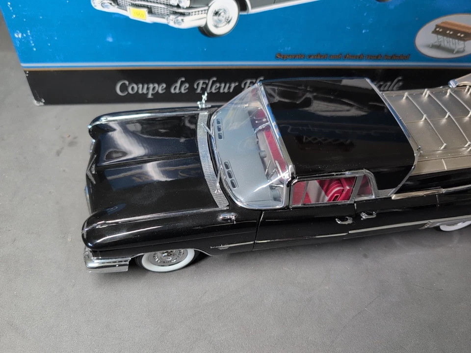Sunset Coach 1959 Cadillac Superior Coupe De Fleur Flower Car Hearse 1/18 - Image 4 of 4