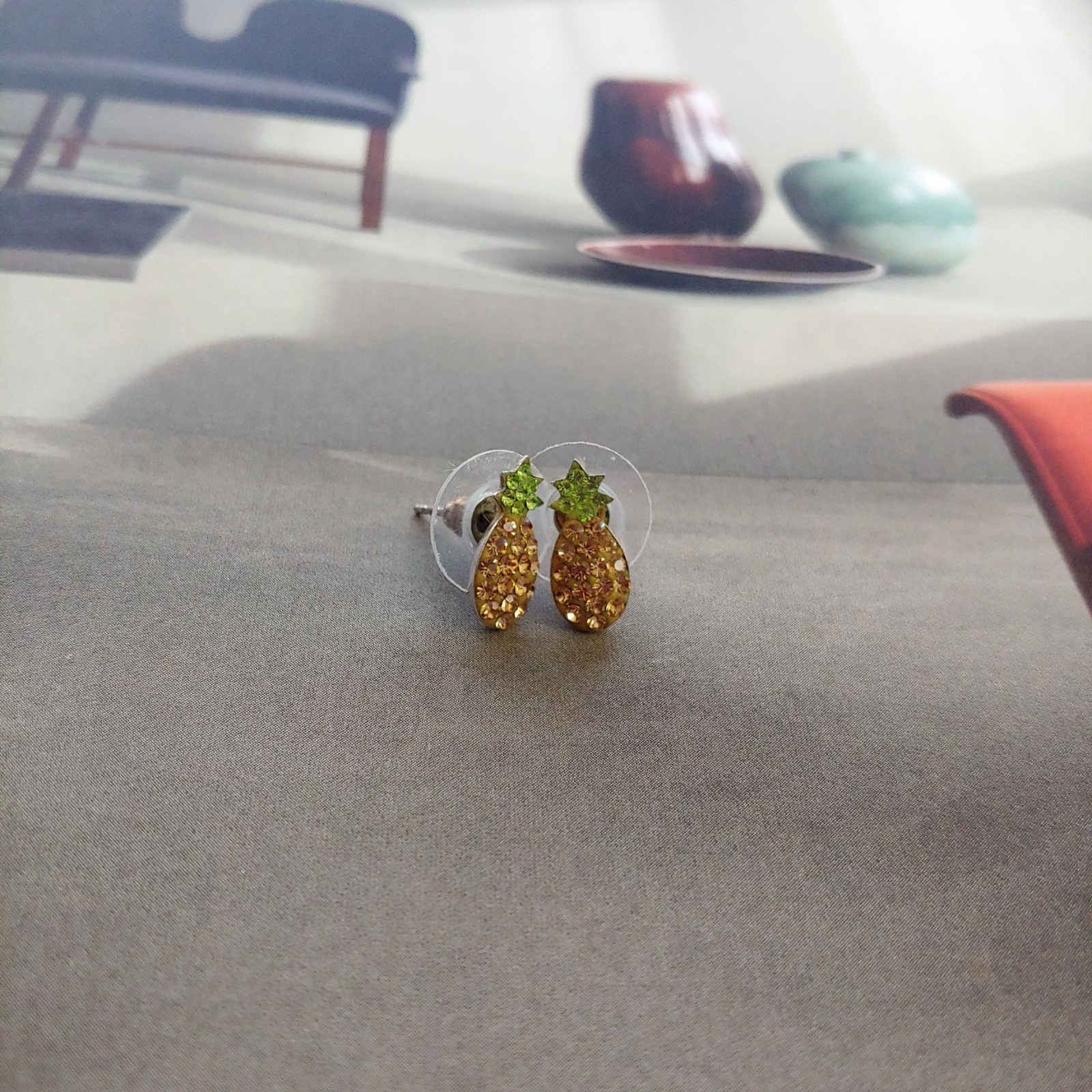 Silver Treasures Tiny Pineapple Multi Color Cryst… - image 1