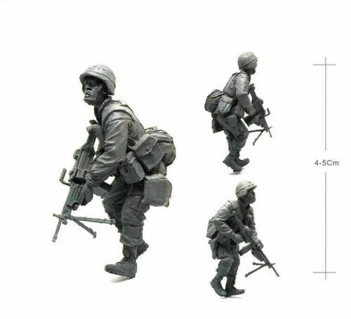 Modellini statici di auto da corsa sportive e turistiche scala 1:35