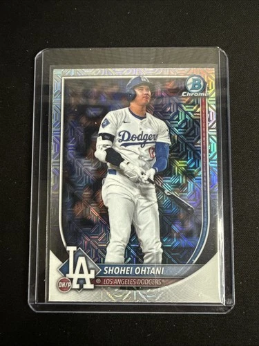 2025 Topps Bowman Chrome Mojo Refactor Shohei Ohtani #17 LA Dodgers