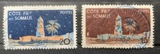 LOT DE 2 TIMBRES /  COTE DES SOMALIS / OBLITERES /  1947 / MOSQUEE DE DJIBOUTI 
